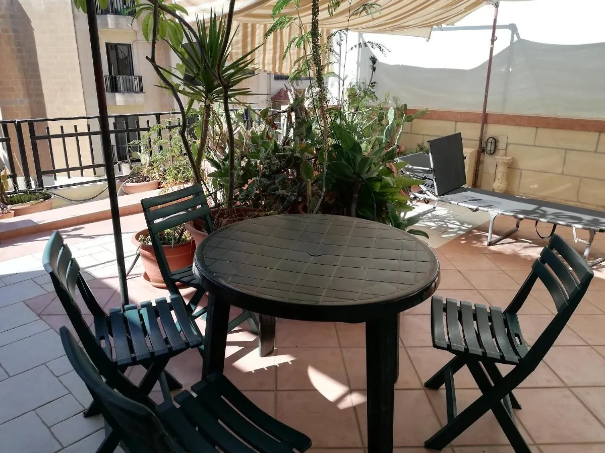 The Roof Garden Apartment Marsaskala